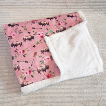 Load image into Gallery viewer, Floral Buffalo Blanket