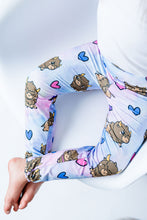 Load image into Gallery viewer, Pastel Cutie Buffalo Leggings
